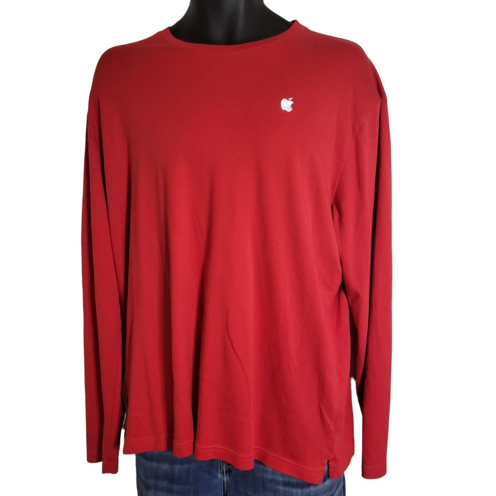 Apple Tshirt Men Sz XL Red Long Sleeve Logo Round Neck Everyday Casual Workwear
